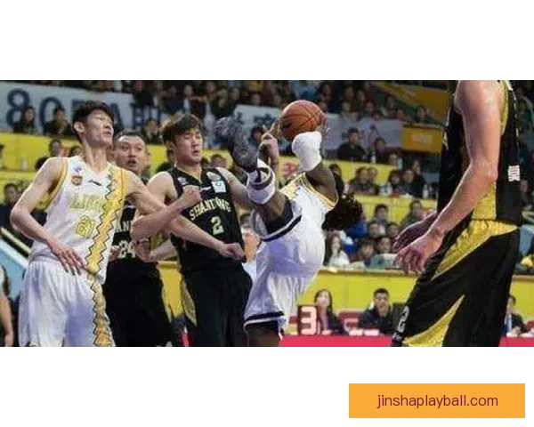 纳斯怒斥裁判：雷霆也会犯规并非完美球队